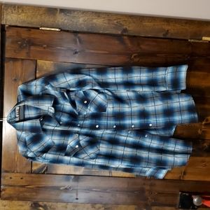 Bnwot blue and black pearl snap shirts